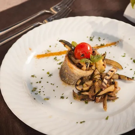 L'albero Frühstückspension