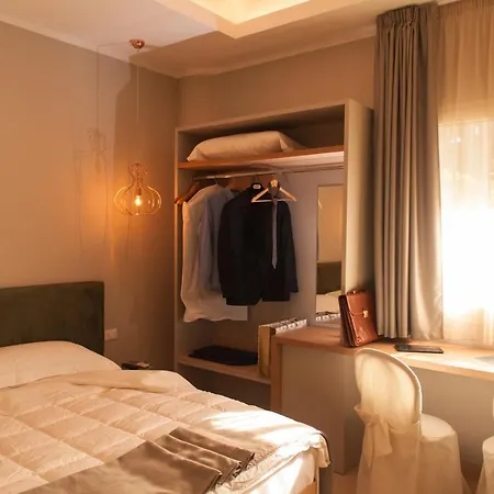 L'albero Nocleg ze śniadaniem Porto Empedocle